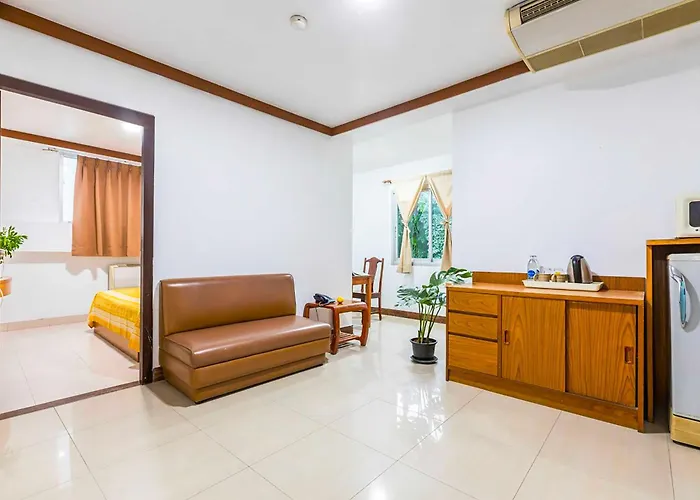 Dancenter Howard Square Boutique Hotel Bangkok