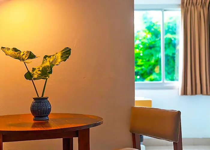 Hotel Dancenter Howard Square Boutique 3*